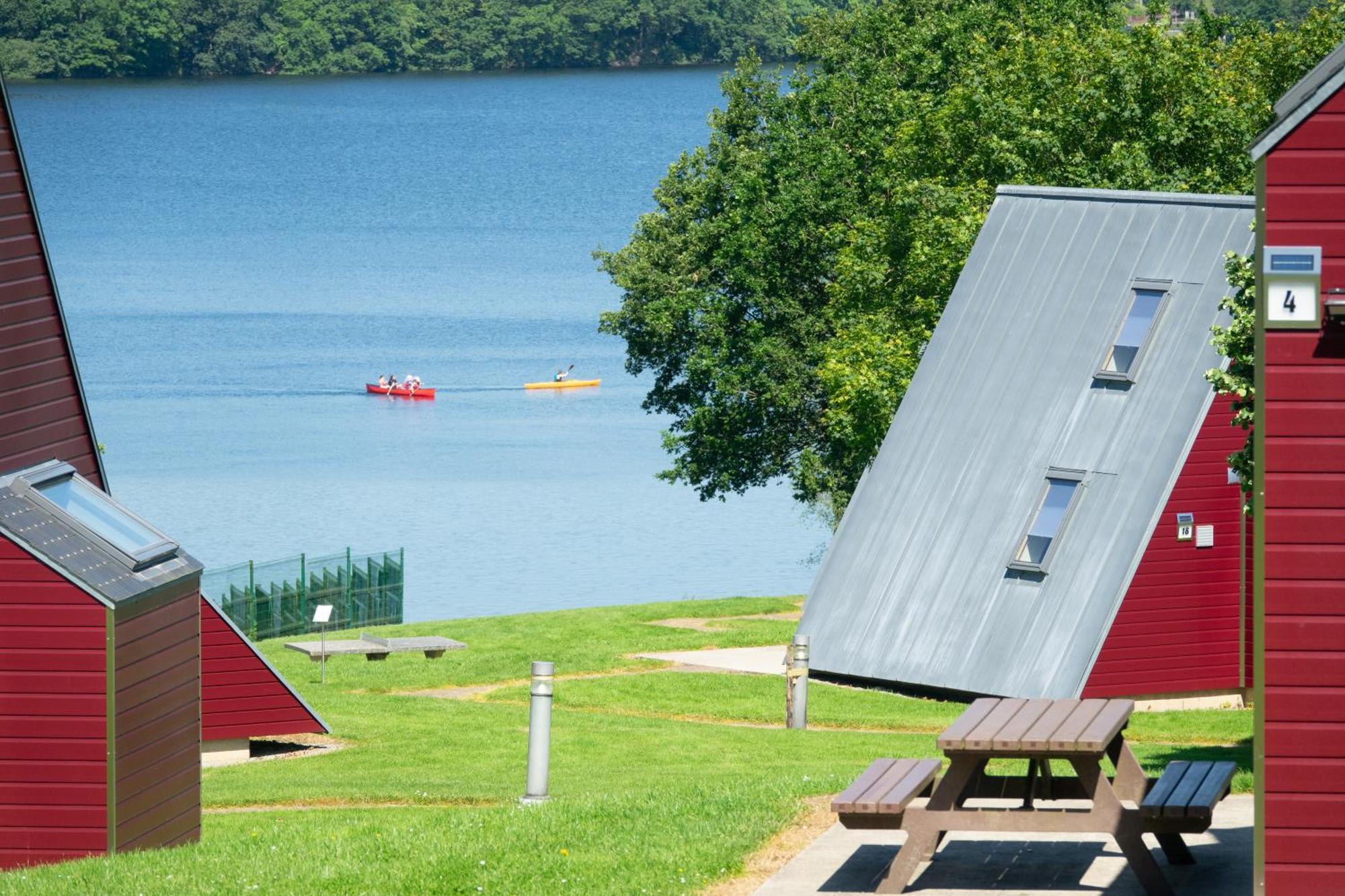 Zentrum Worriken Holiday Cottages Бутгенбах Екстериор снимка